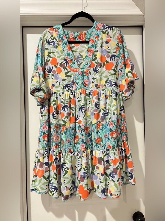entro Dresses & Skirts - entro Multicolor Floral Tiered V-Neck Dress — Orange, Teal, Navy, Green